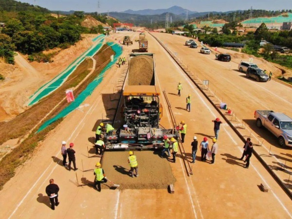 贺州高速公路